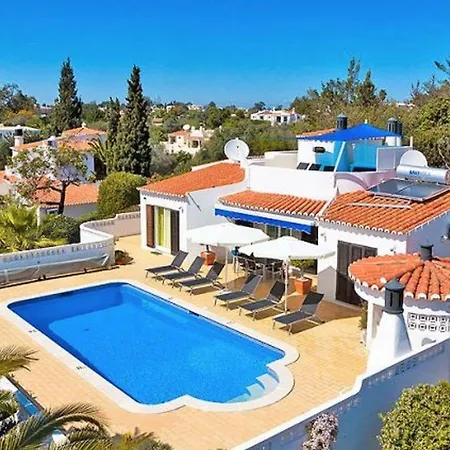 Attractive 3 Bedroom Carvoeiro With Private Heated Pool In Vale Do Milho Air Conditioning Inc Villa