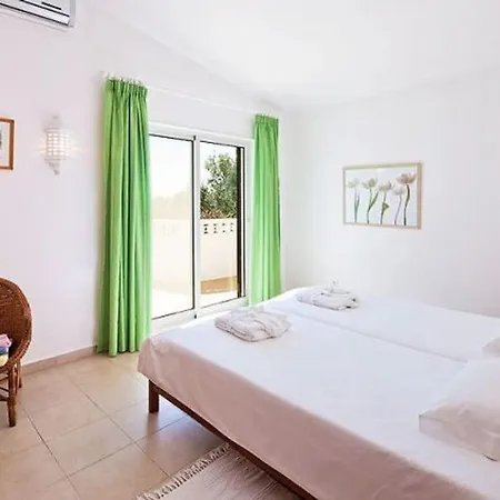 Attractive 3 Bedroom Carvoeiro With Private Heated Pool In Vale Do Milho Air Conditioning Inc Villa Carvoeiro (Lagoa)