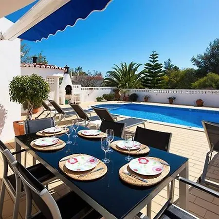Villa Attractive 3 Bedroom Carvoeiro With Private Heated Pool In Vale Do Milho Air Conditioning Inc *